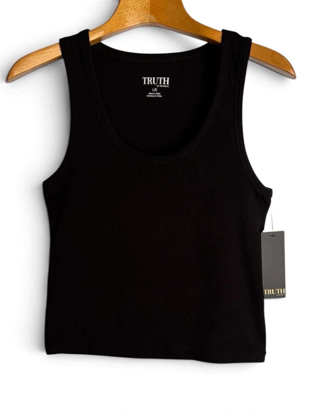 Truth by Republic Black Ribbed Scoop Neck Tank Top Size L